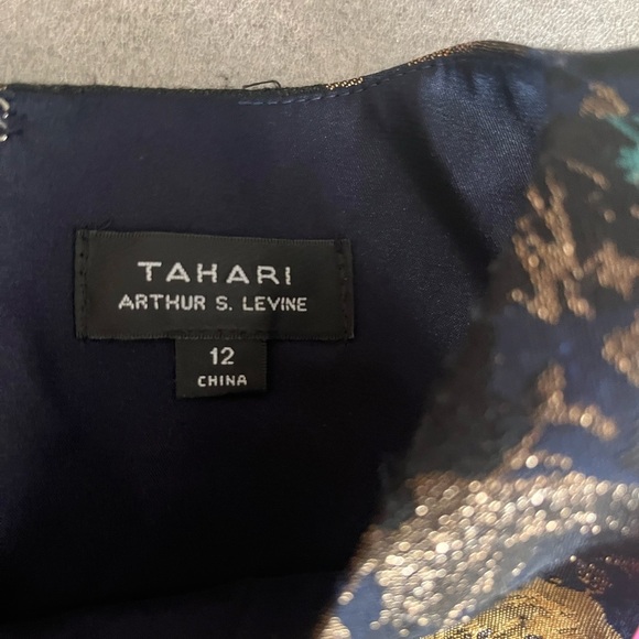[12] Tahari By Arthur S Levine Floral Metallic Sleeveless Dress A shape Mini - Picture 7 of 10